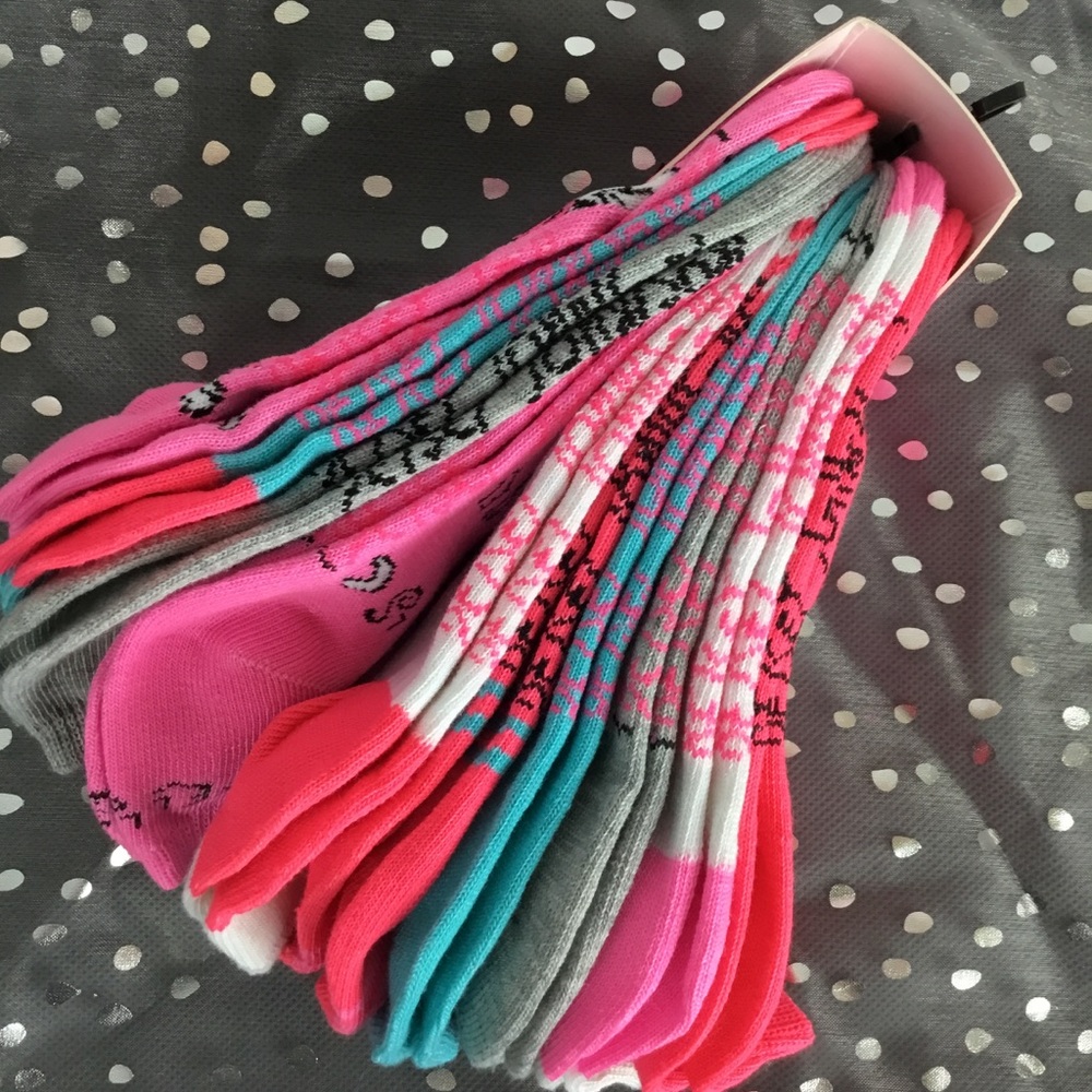 💕SALE💕NWT Betsey Johnson Low-Cut Socks-10 pair! - Picture 7 of 7
